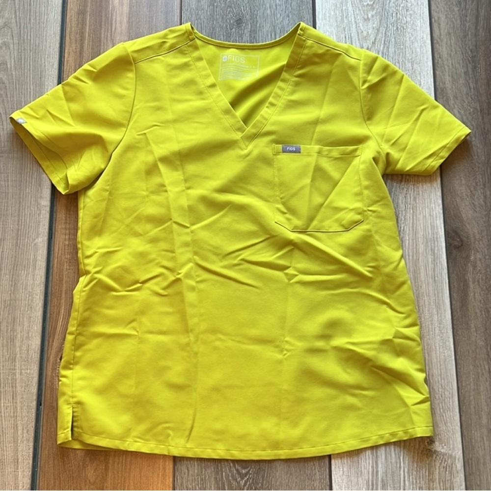 Neon yellow Fig scrub top.